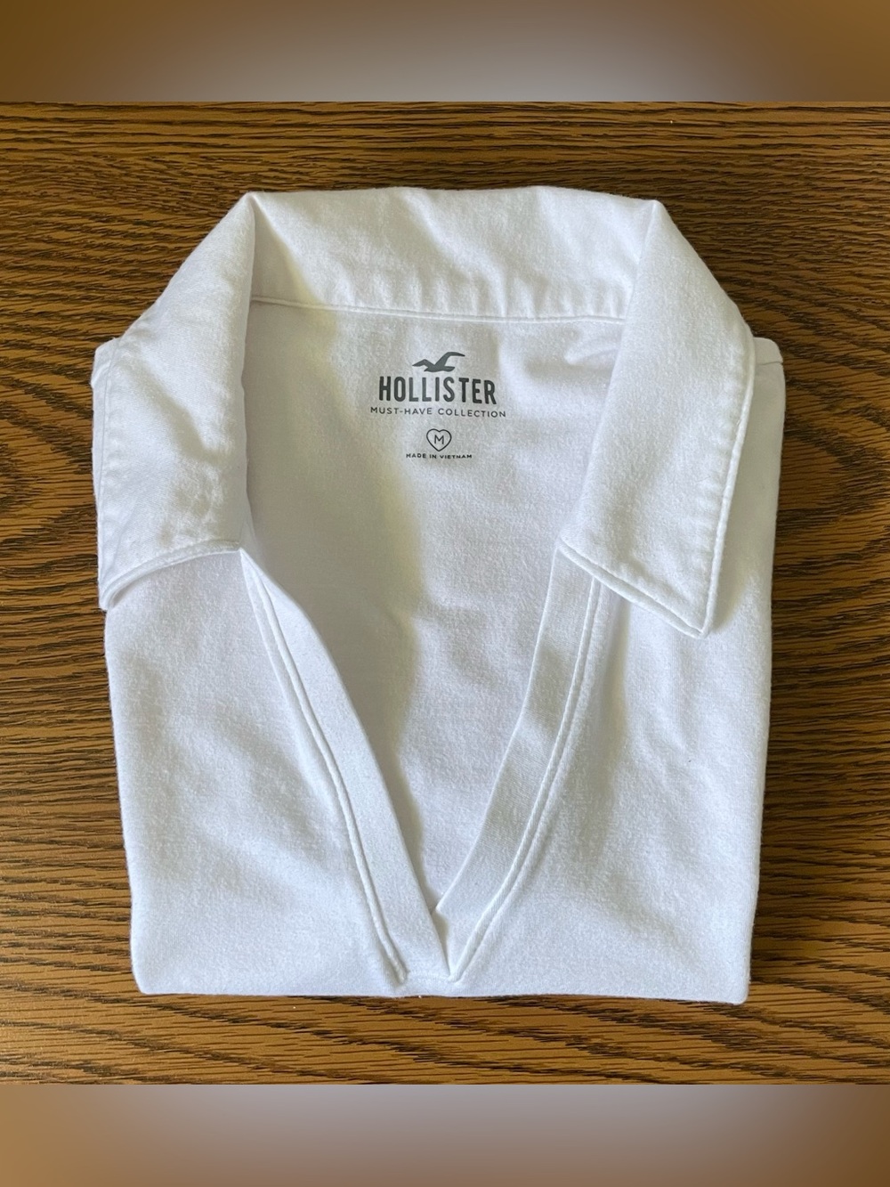 Hollister V-Neck Tee